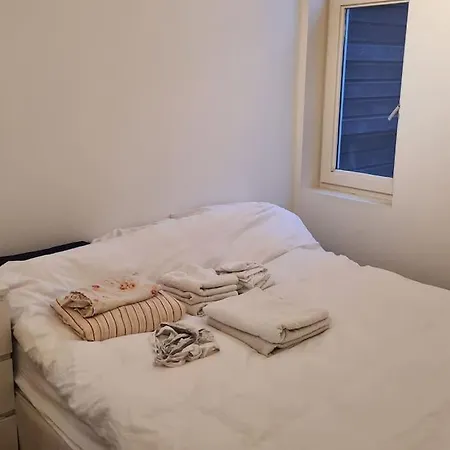 Apartament Groot Mooi 2 Etage Loft Met Dakterras In De Pijp. Amsterdam